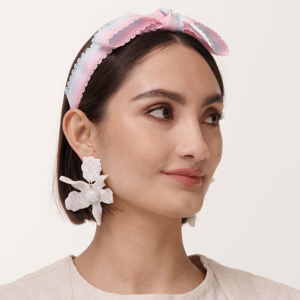 LELE SADOUGHI MOTHER OF PEARL CRYSTAL LILY EARRINGS clip on